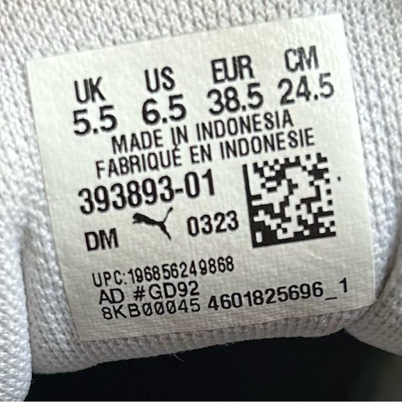 Puma Kids Sneakers in Black and Yellow - Picture 7 of 7